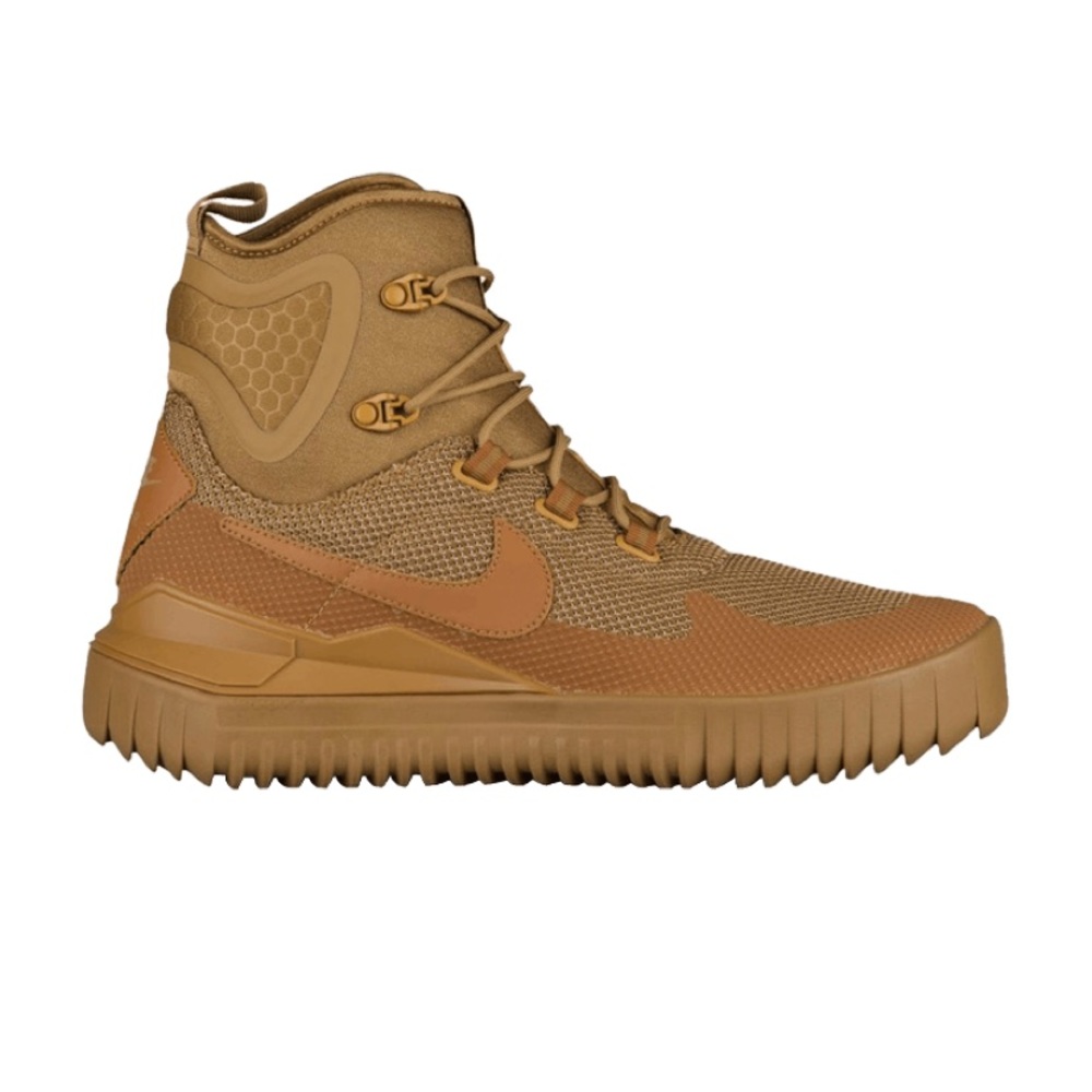 Men’s Nike Air Wild Shoes Boots Brown 8